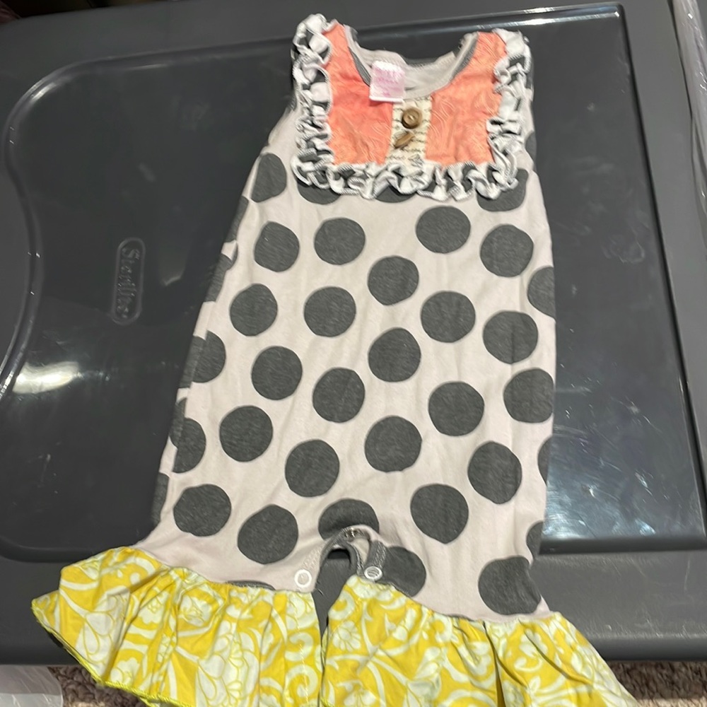 EUC 6mo giggle moon boutique outfit